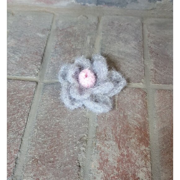 Gray and Pink Flower Scrubby - Picture 6 of 7